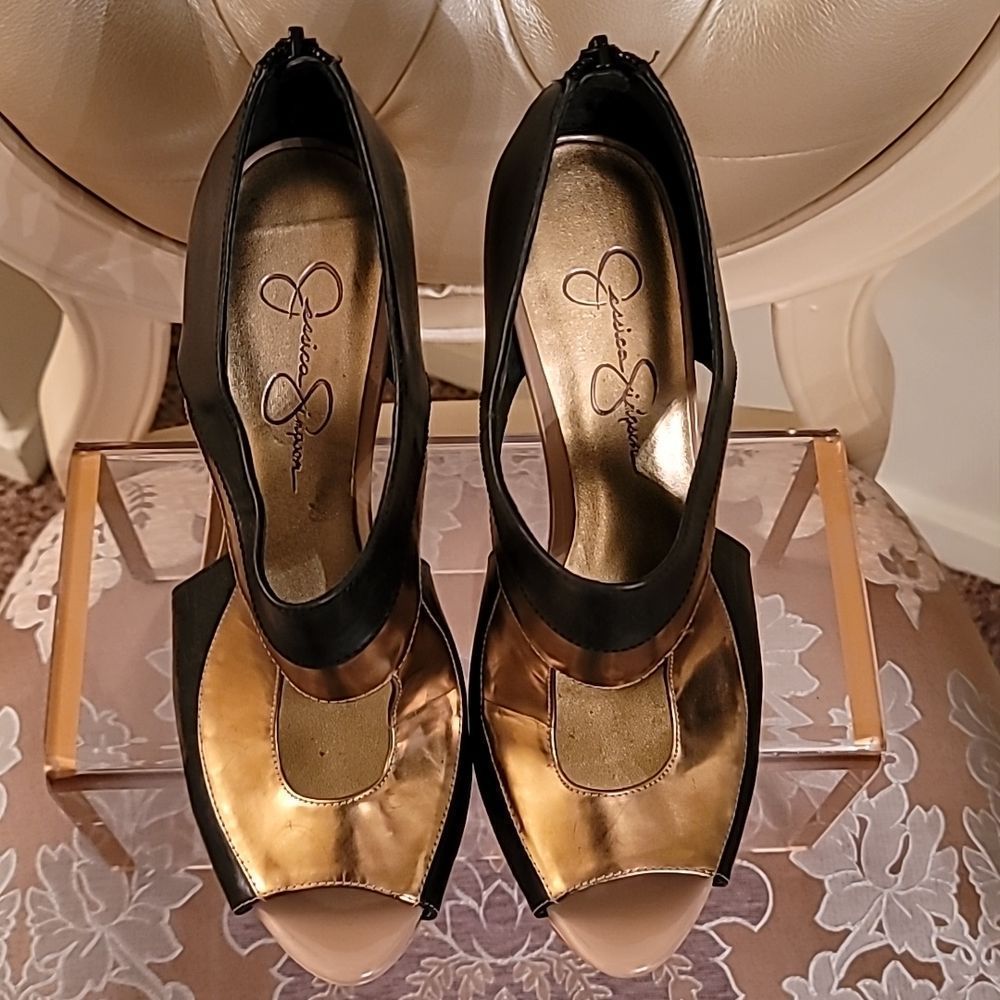 Jessica Simpson Evannan Black & Gold Peep Toe Heels - Picture 7 of 16